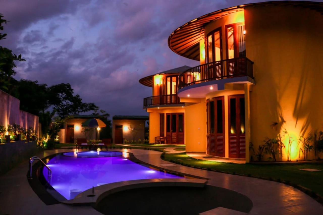 Senu Lagoon Villa Tangalle Exterior foto